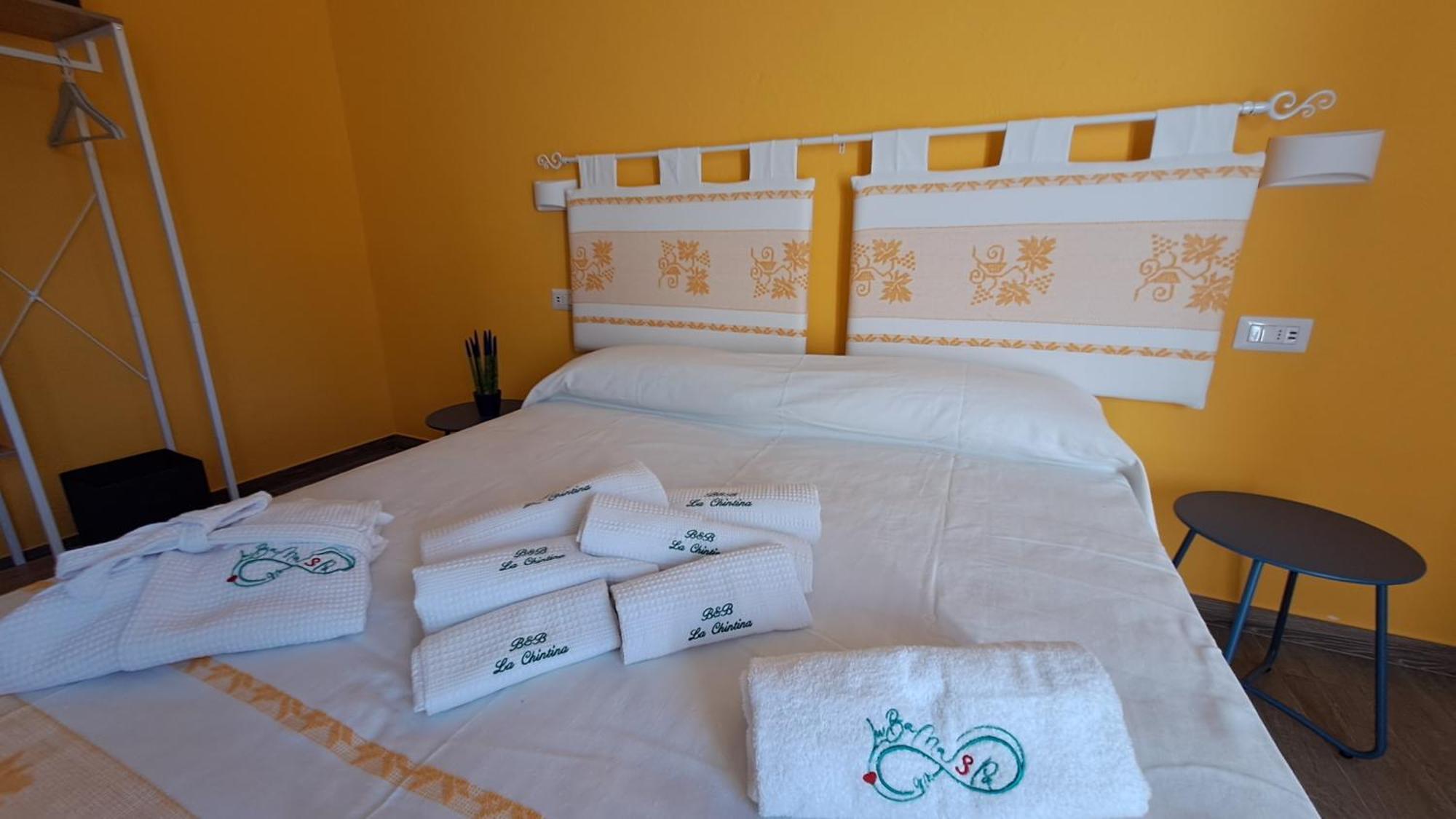 Bed and Breakfast Casa La Chintina Sant'Antonio di Gallura Exterior foto